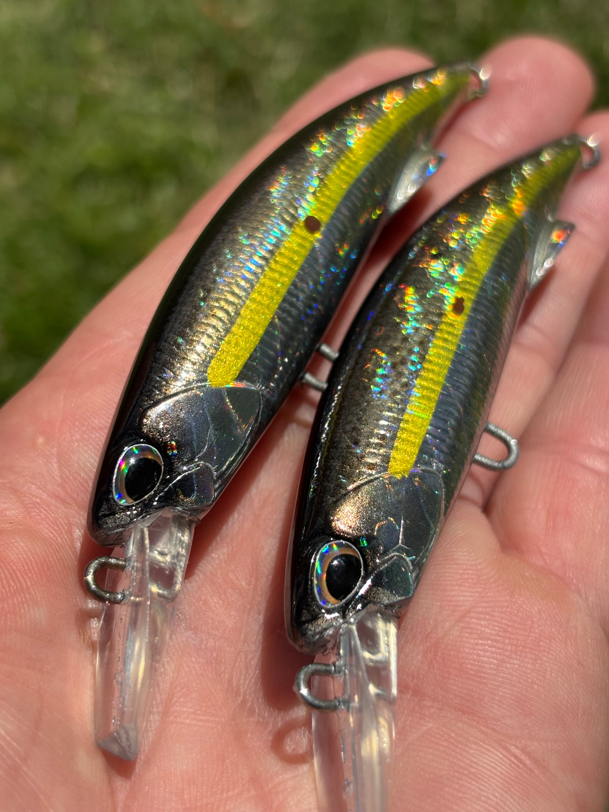 4.5" Black Gold Sinking Diver 1.2oz (No hooks).