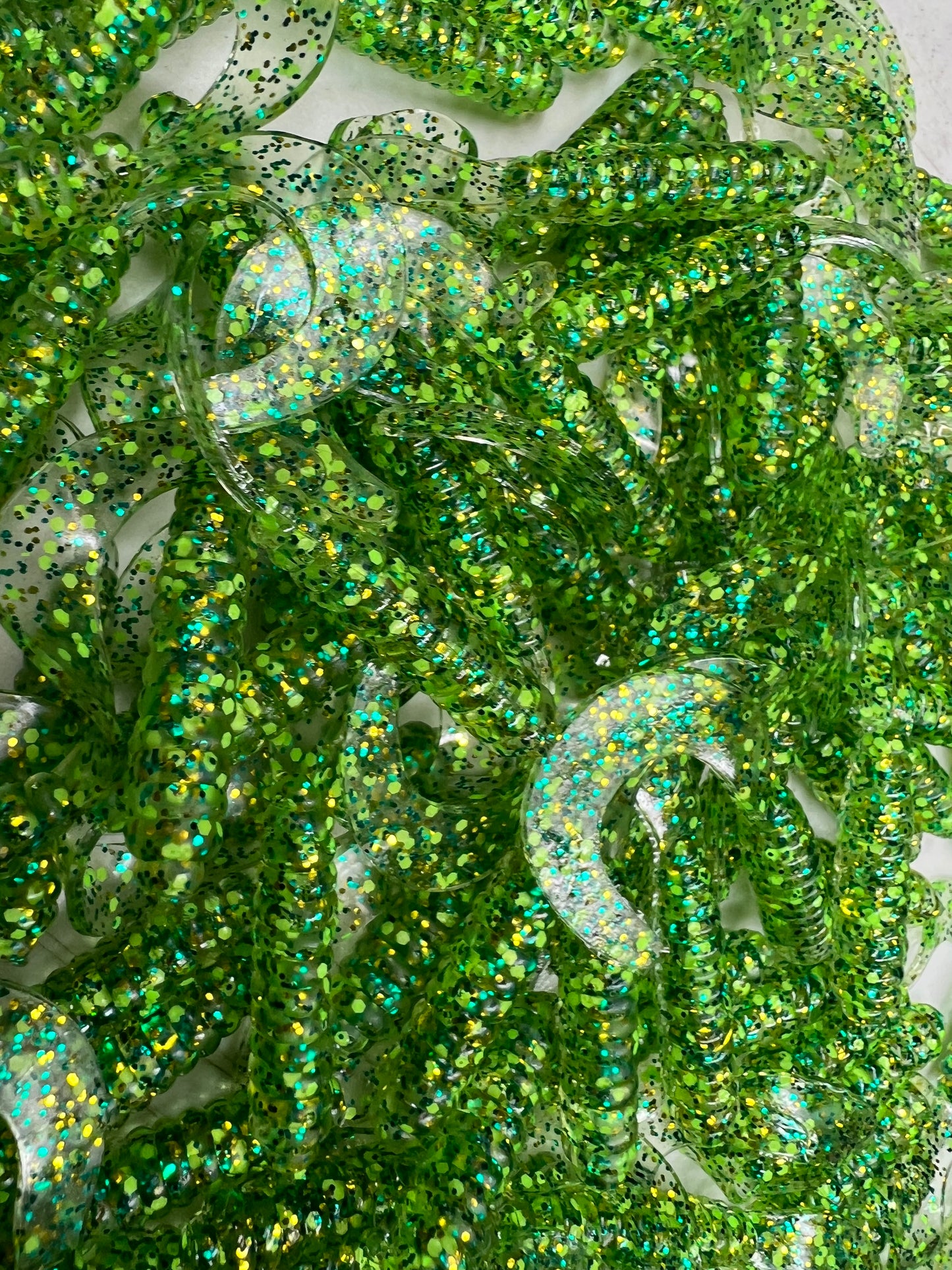 Limited St. Mantis Grubs. 25 pack
