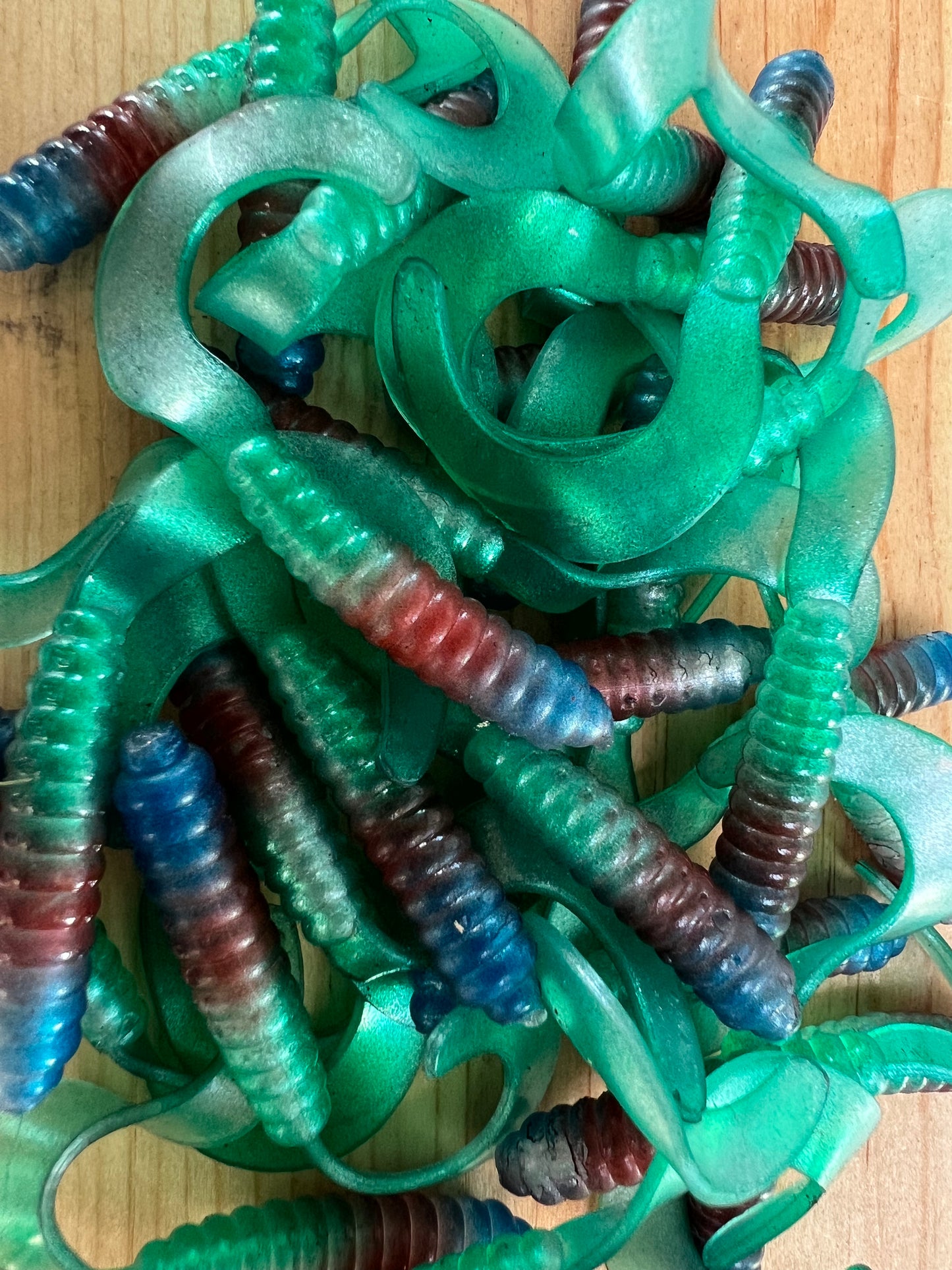 Limited One Time Drop Hinalea-R Grubs. Pack of 10