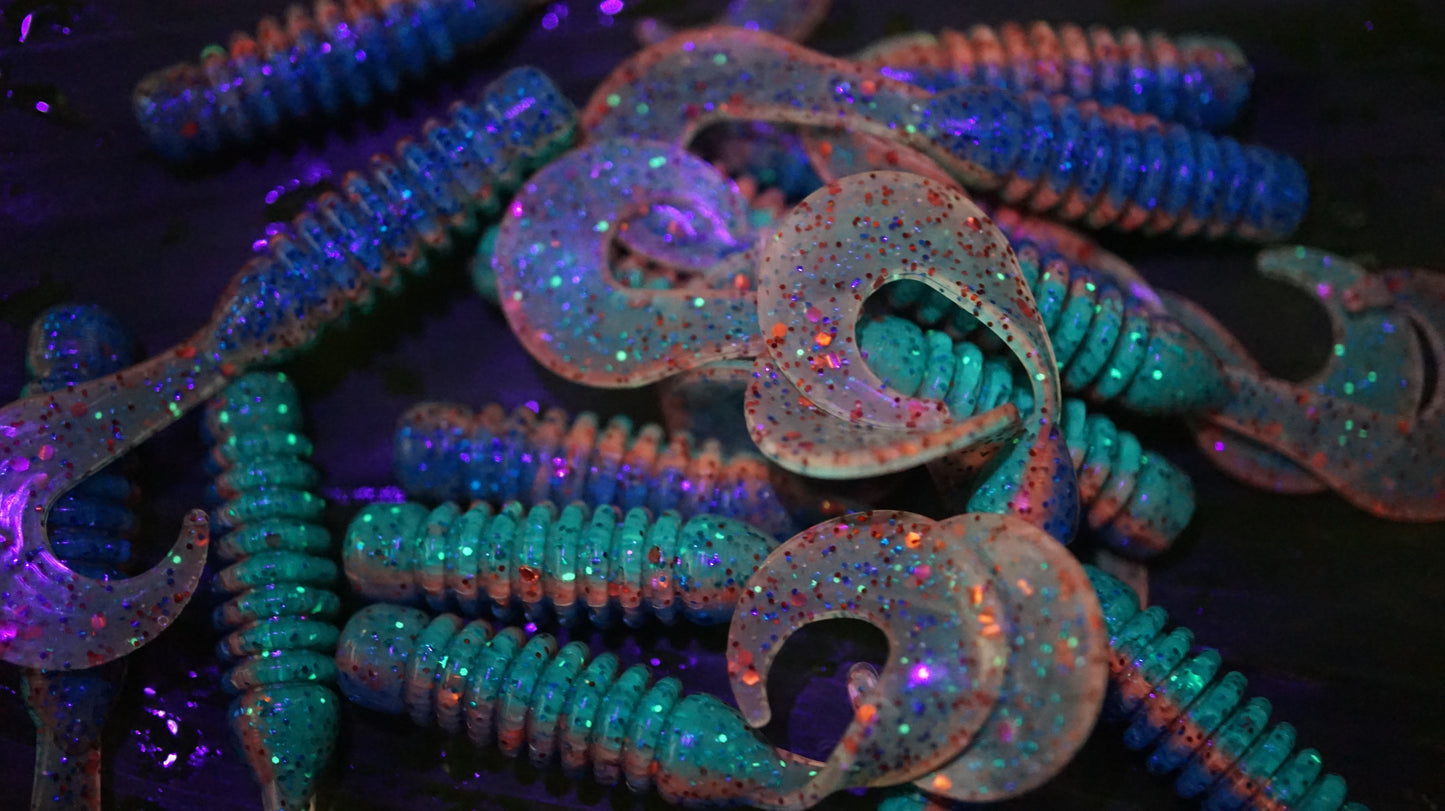 Uv Tri-Colored Hinalea Charger.