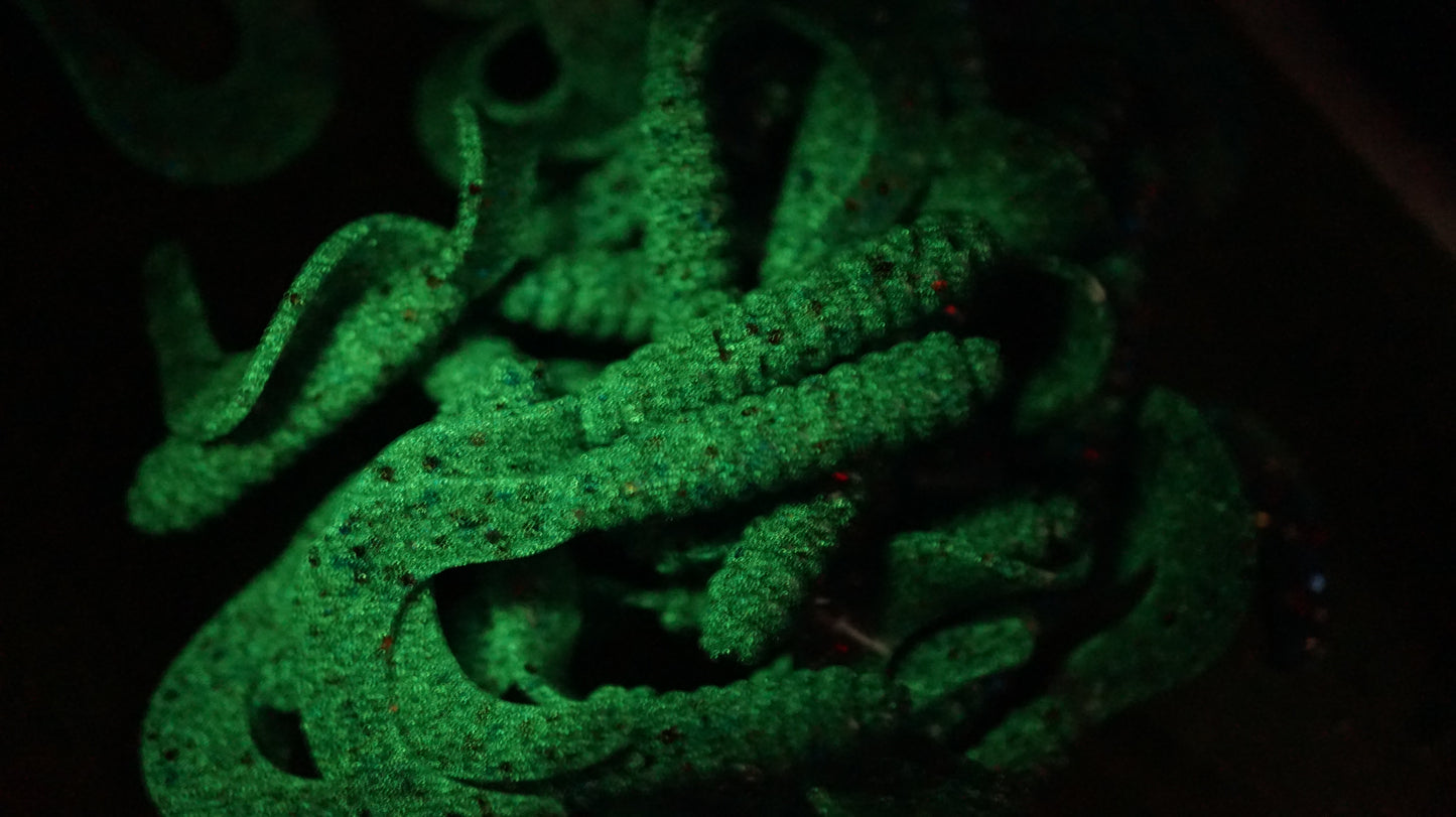 Midnight Rider GLOW Grubs. 25 pack