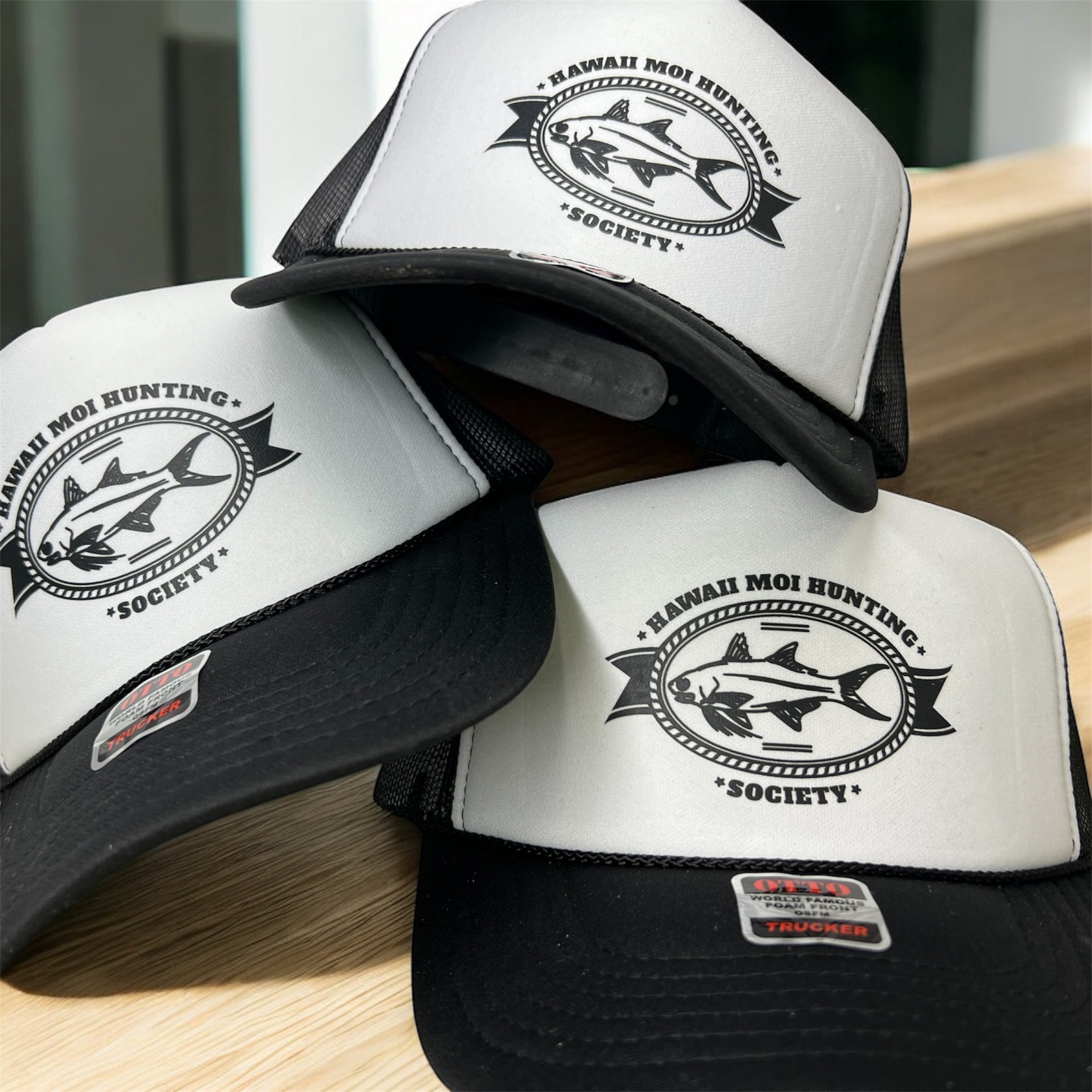 Hawaii Moi Hunting Society Truckers.