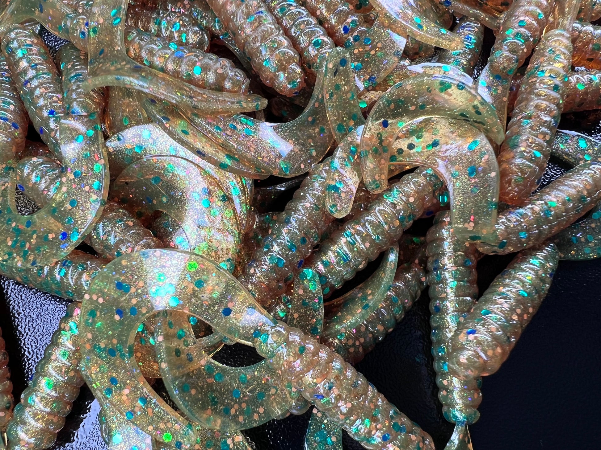 Kanaka Motoroil OTR 25 Grubs.