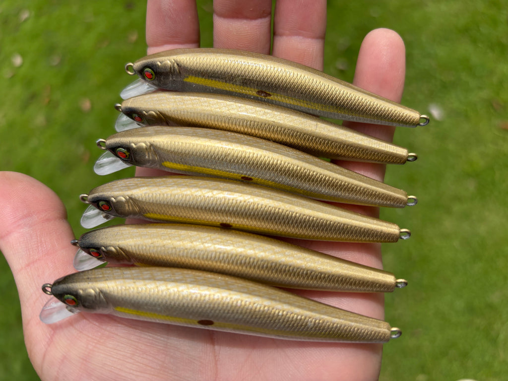 4" 24K Oama Diver-S 10 grams.