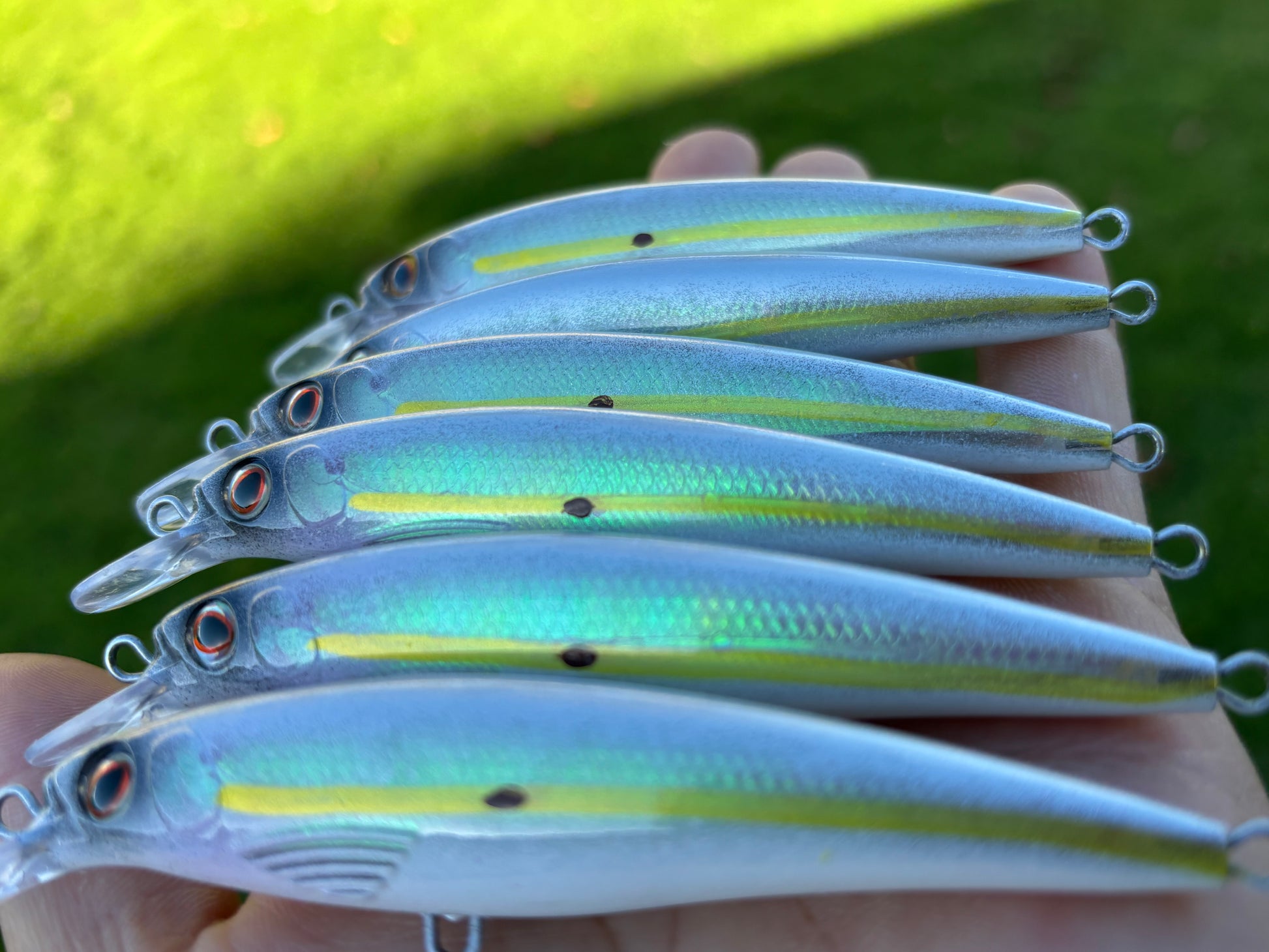 4.5" Silver Top Oama Diver. 12 gram