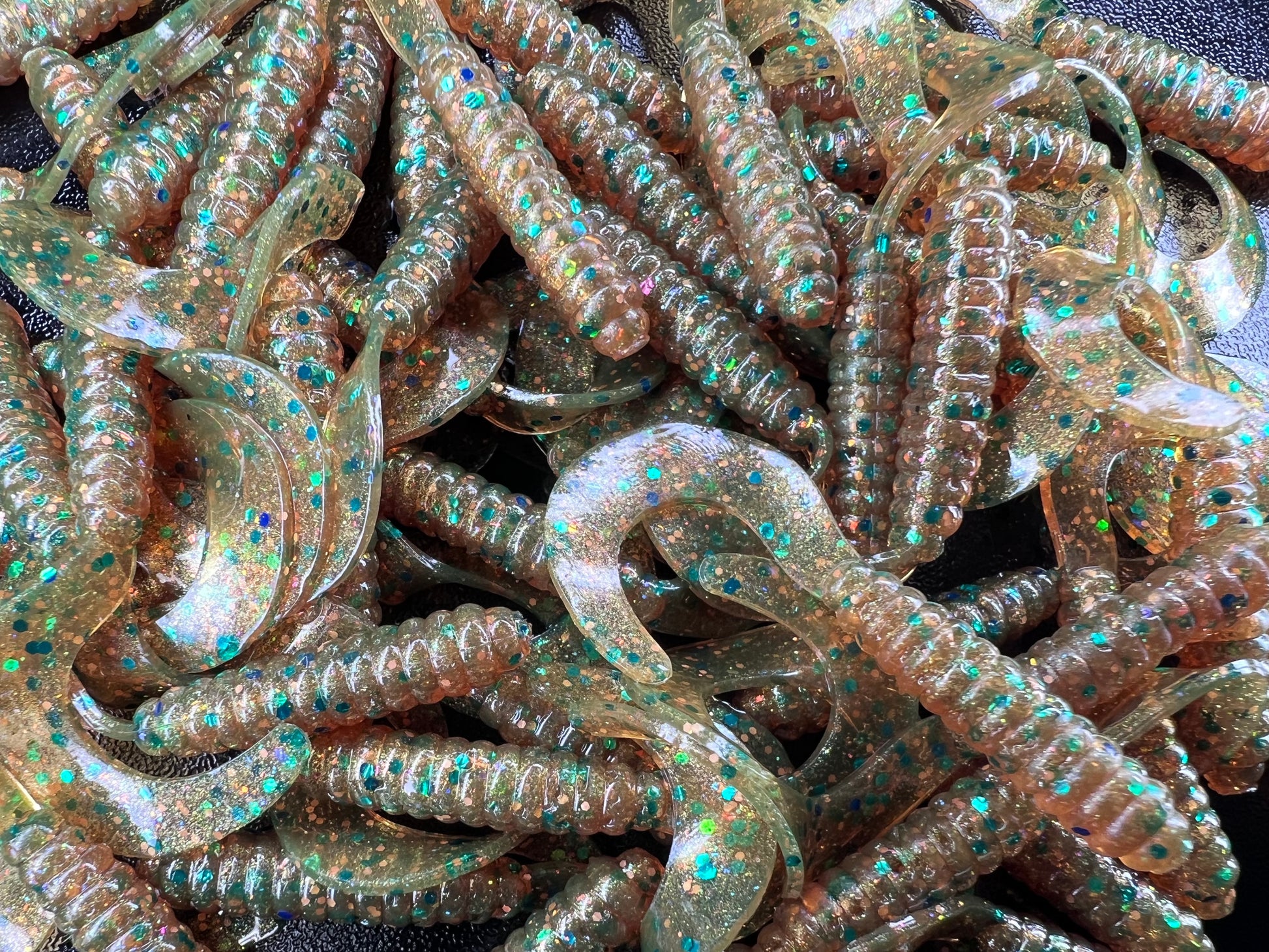 Kanaka Motoroil OTR 25 Grubs.