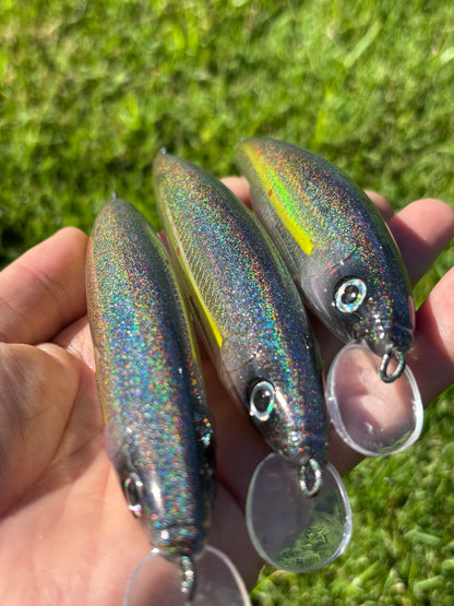 6” HolOama Diver. 1.3oz