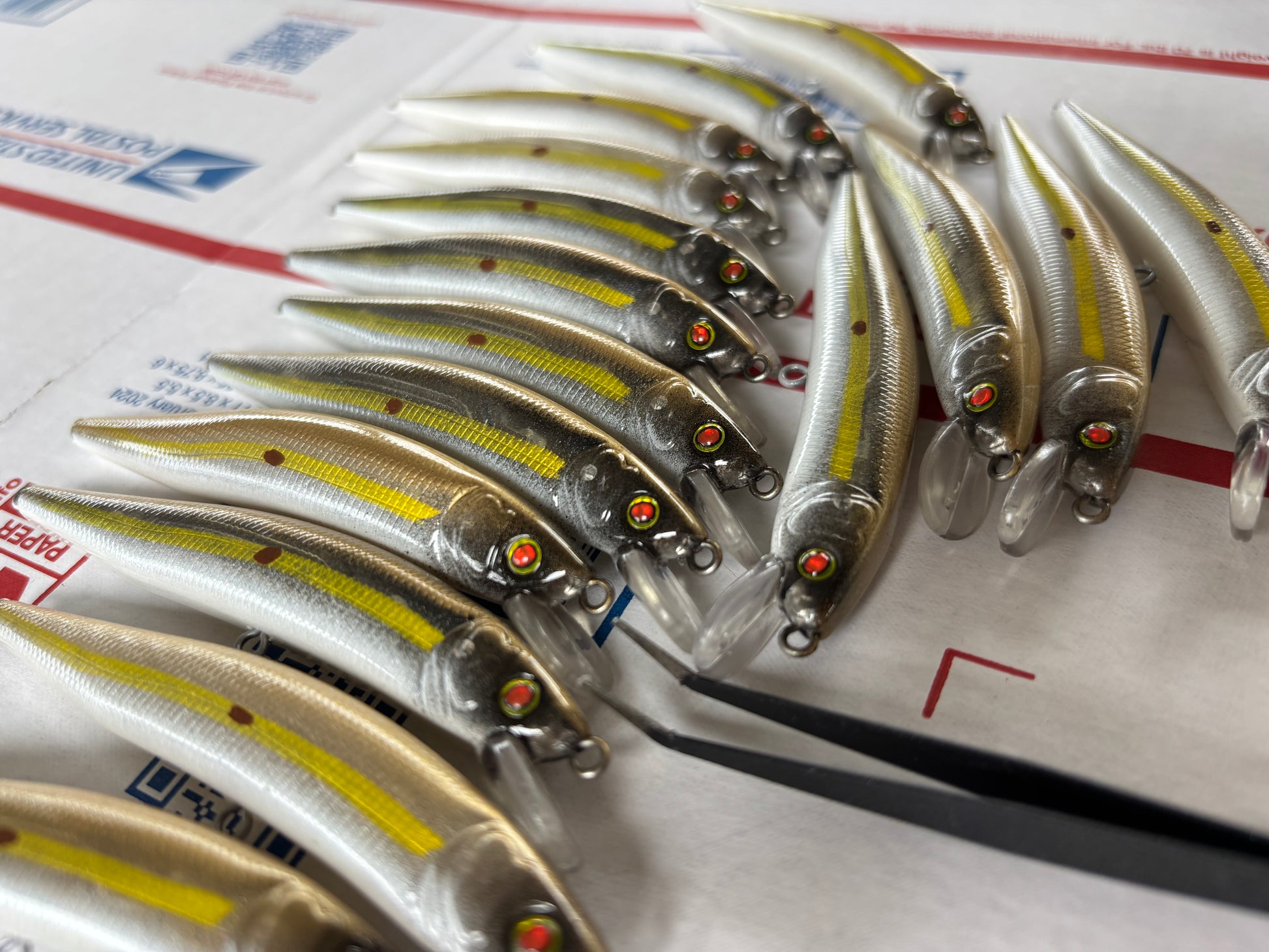 4" 24K Oama Diver-S 10 grams.