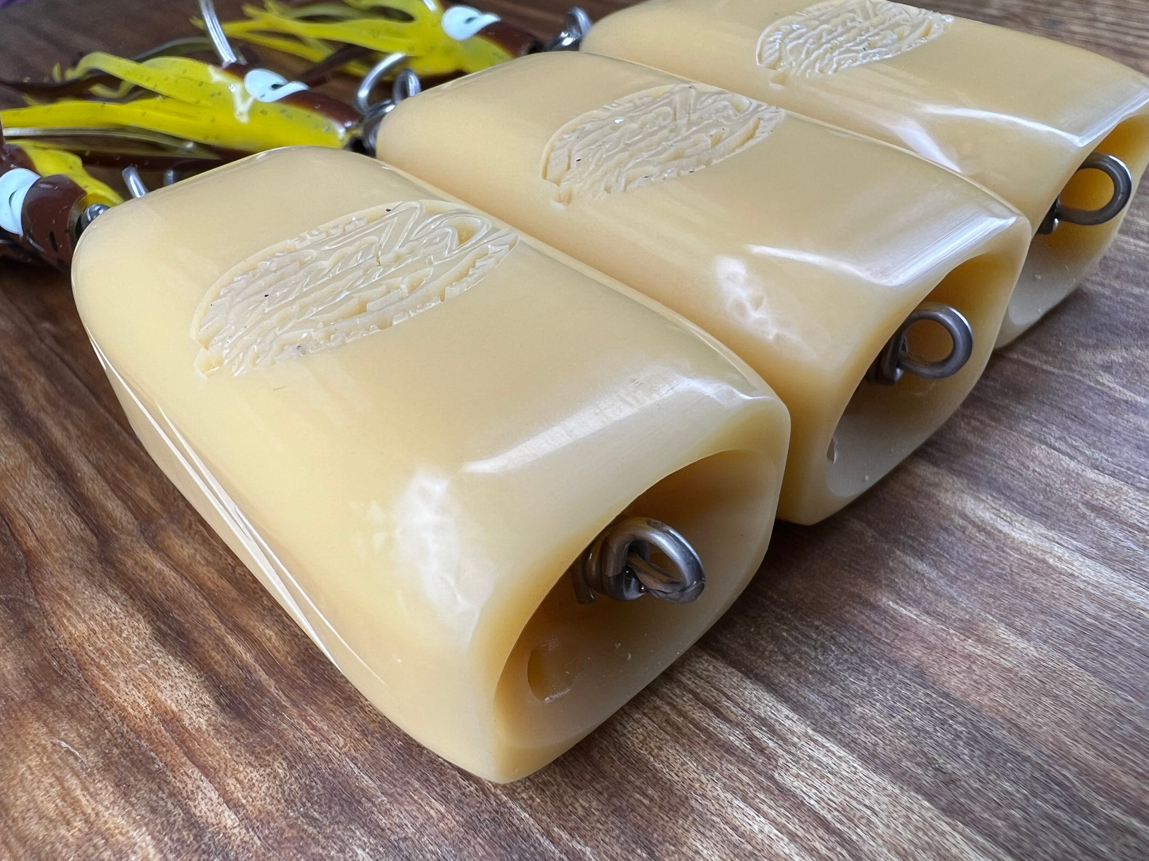 2" Caramel V2 Keiki Bar.
