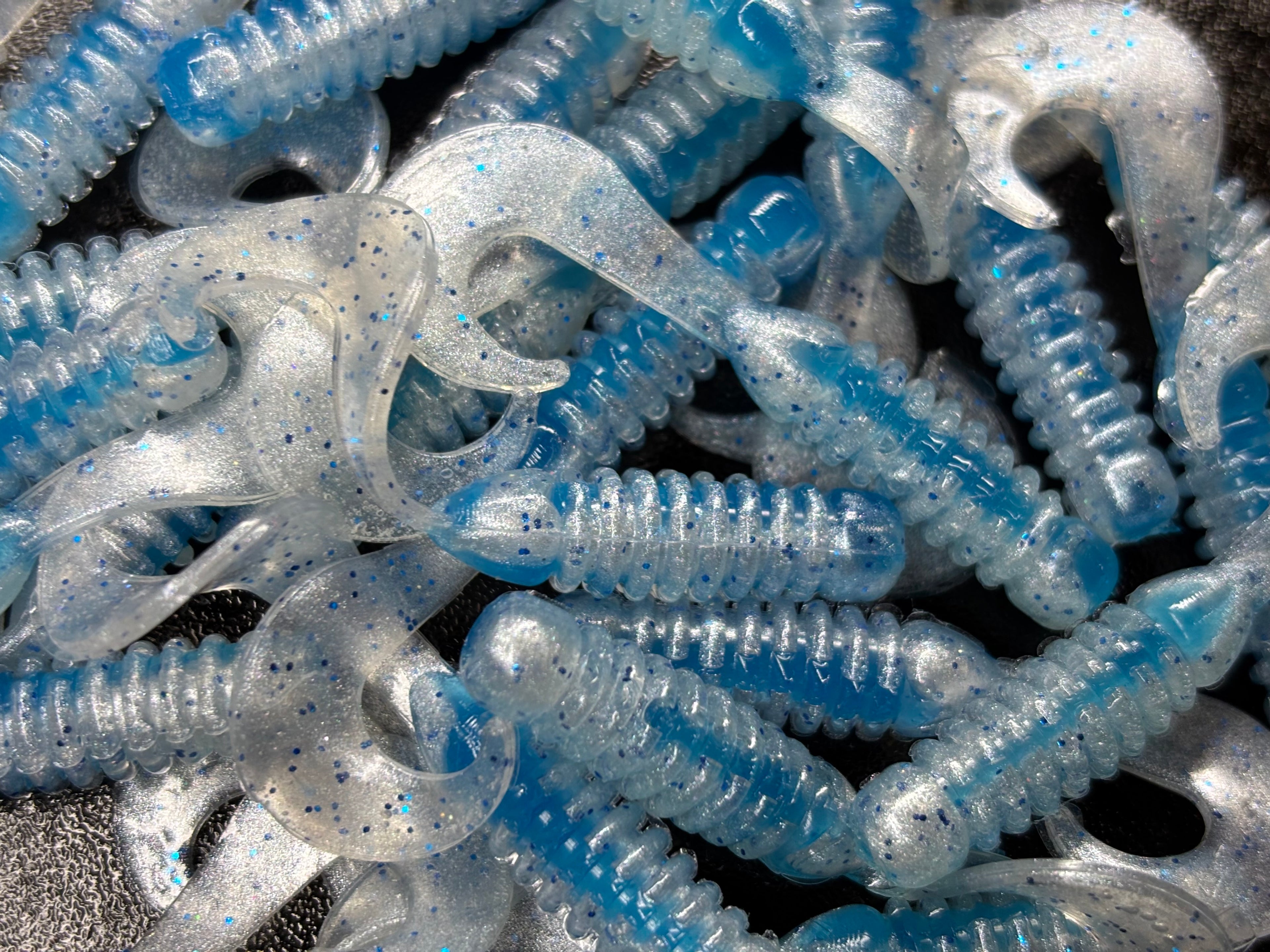 Man O War OTR Chargers. 8 pack