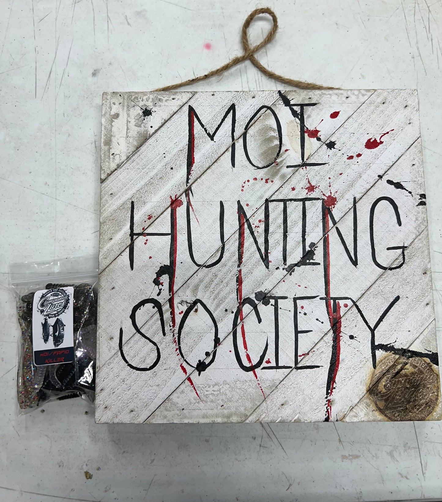 10"x10" Hawaii Moi Hunting Society (White wood Panel) and Moi/Papio Killer pack combo.