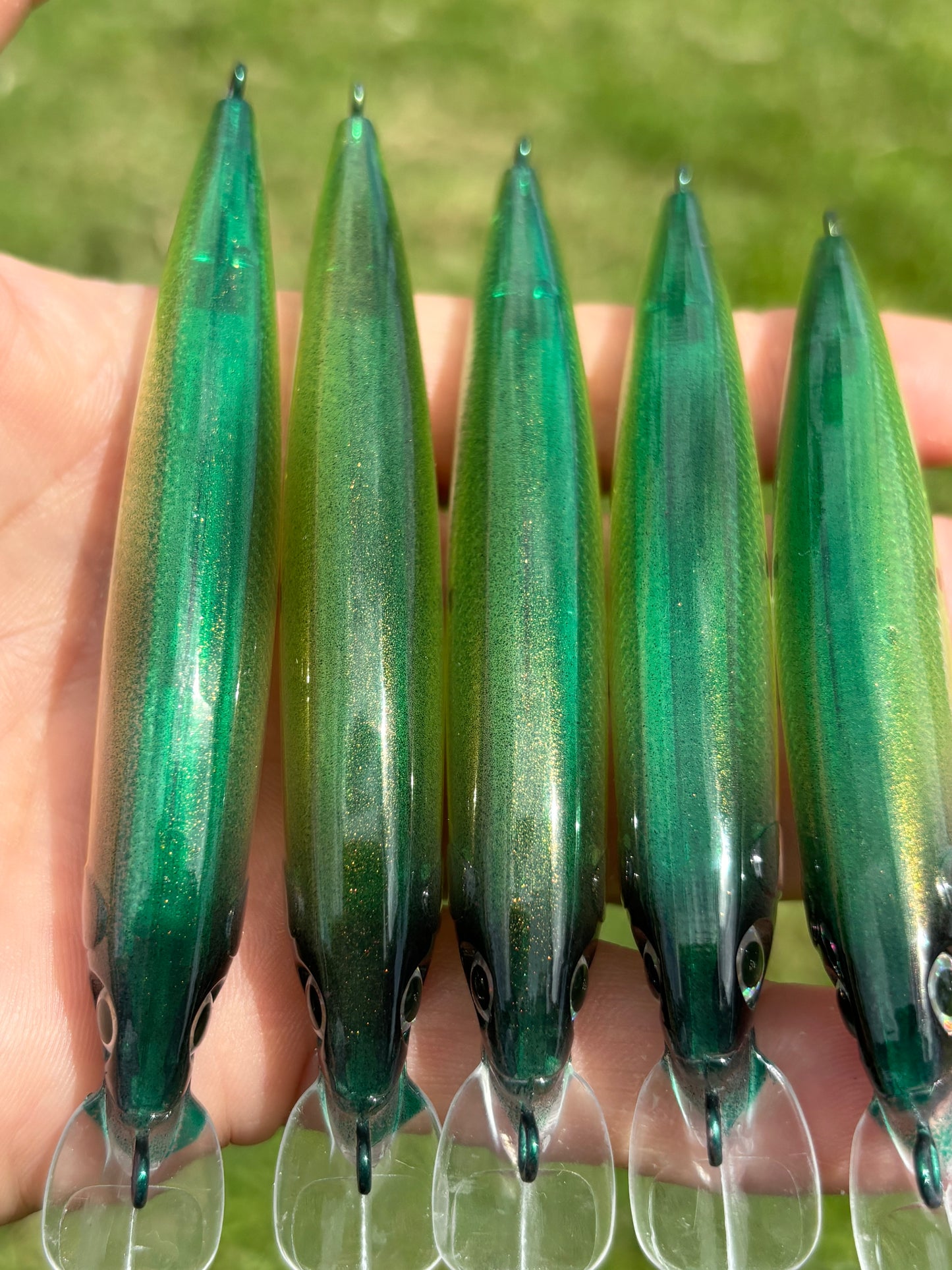 4.5" Jade Oama Diver.