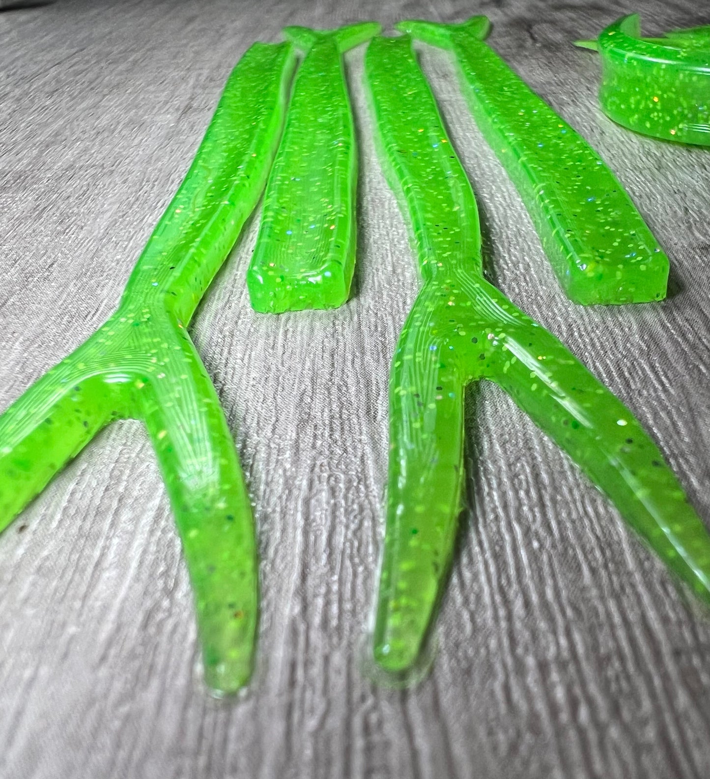 Flo Green 5" Frantic Aku Strips. Packs of 5